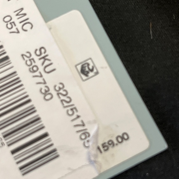 NWT Antonio Melani Hallie Crossbody Leather Bag. - Picture 7 of 15